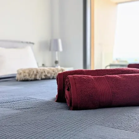 度假居 Townhouse With Beautiful Views El Eden La Cala De